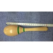 Kép 1/3 - Maracas fa kézi csörgő 20 cm zöld csíkozással hanganyaggal