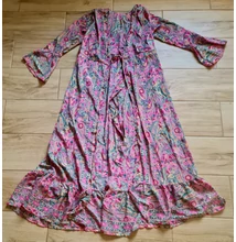 Boho Fashion bő fazonú, földig érő, elöl végig nyitott ruha, rózsaszín-zöld-lila színben absztrakt virág mintákkal 