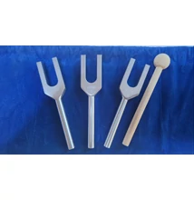 3 darabos hangvilla szett 4160, 4096 és 4225 Hz tartományban