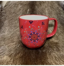 Piros színű dotpaint díszítéses bögre, lila-ezüst-rózsaszín mandala mintázattal