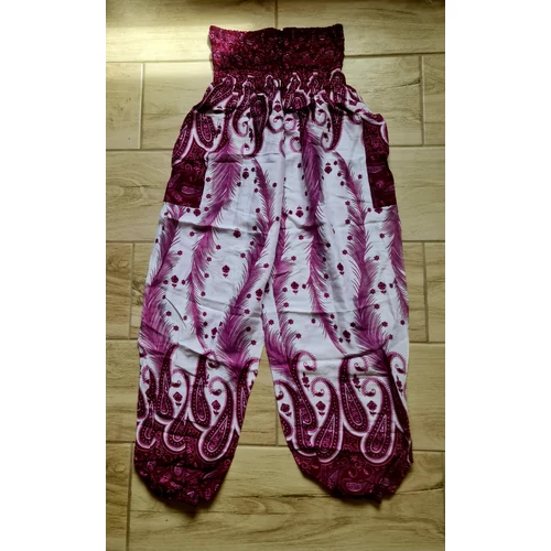 Hárem nadrág fehér színben rózsaszín-bordó mintázattal