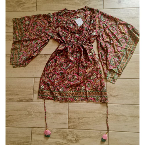 Boho Fashion elegáns mell alatt húzott, bővülő ujjú tunika rózsaszín-zöld színekkel 