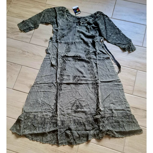 Wow fekete kőmosott hímzett ruha félhosszú ujjal