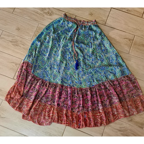 Boho Fashion csodás, bő, szélben szálló, földig érő szoknya kék-zöld-rózsaszín színekben